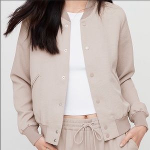 Aritzia Wilfred Poussin Bomber
